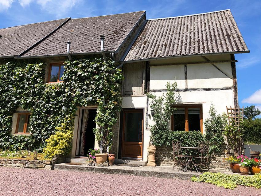 La Ferme Studio Apartments Condé-sur-Noireau Exterior foto